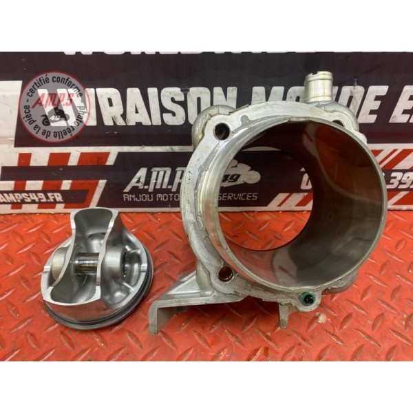 Cylindre piston arriere 