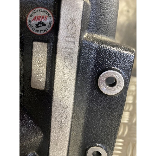 Cadre avec carte grise 