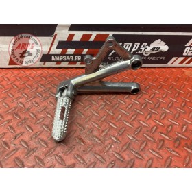 Platine repose pied droite 