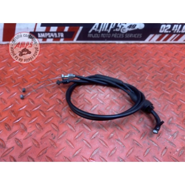 Cable d'accélérateur 