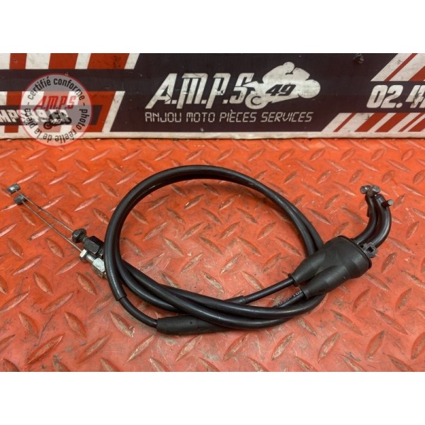 Cable d'accélérateur 