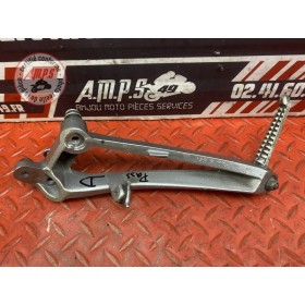 Platine repose pied passager droite 