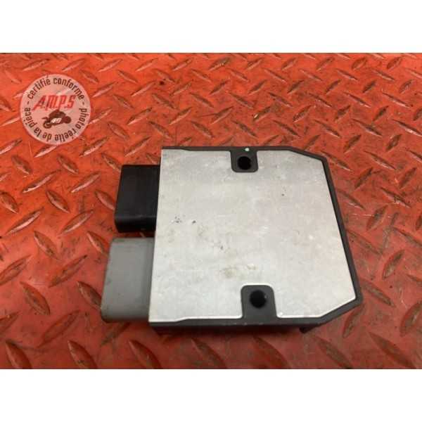 Regulateur de tension 