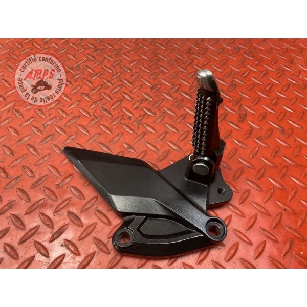 Platine repose pied gauche 