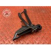 Platine repose pied passager droite 
