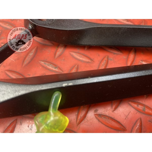 Platine repose pied passager gauche 