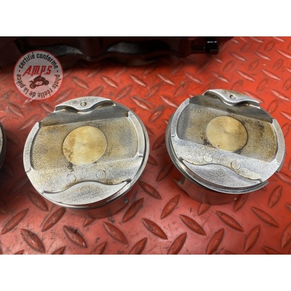 Cylindre avec pistons 