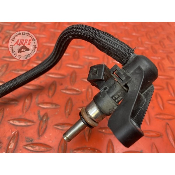 Durite de carburant avec injecteur 