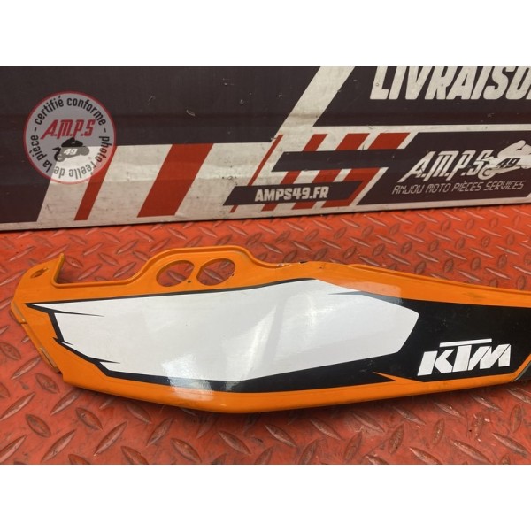 Coque arrière droite 