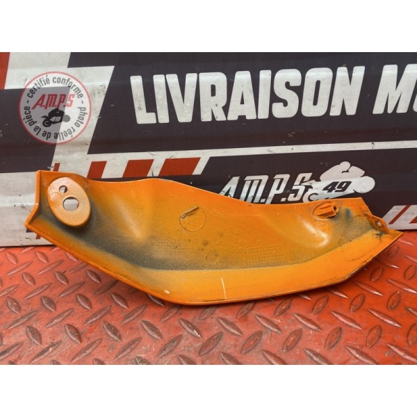 Entourage bulle droite 