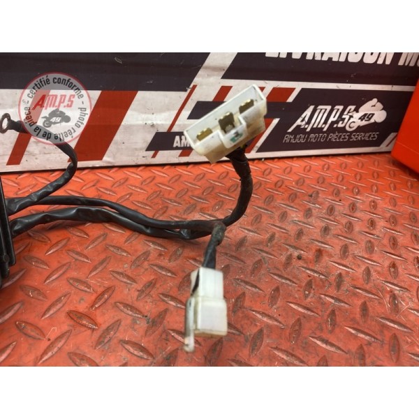 Regulateur de tension 