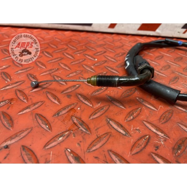 Cable d'accélérateur 