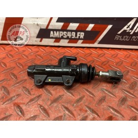 Maitre cylindre de frein arriere 