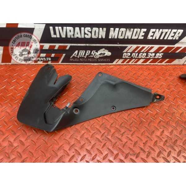 Cache plastique interieur de flanc droit