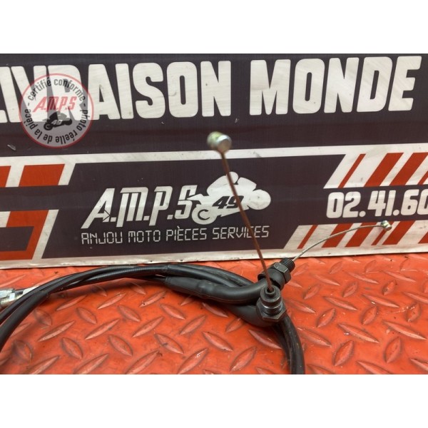 Cable d'accélérateur 