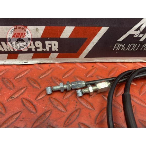 Cable d'accélérateur 