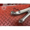 Platine repose pied passager droite