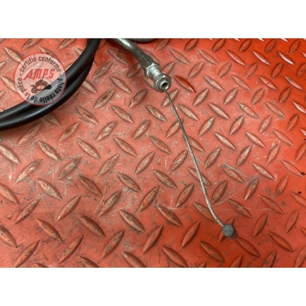 Cable d'accélérateur 