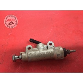 Maitre cylindre de frein arriereF367513CS-346-FKH9-B01047295used