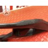 Platine repose pied passager droite 