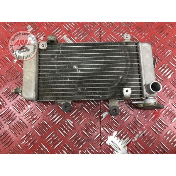 Radiateur d'eau droit 