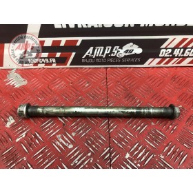 Axe de roue arriere 