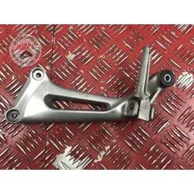 Platine repose pied passager gauche 