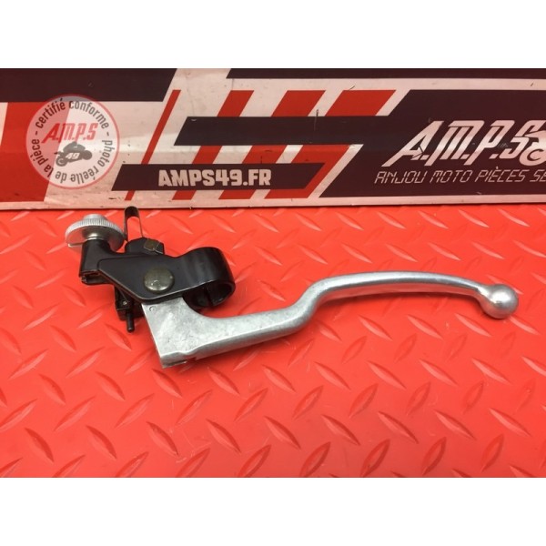 Cocotte d'embrayage avec levier 