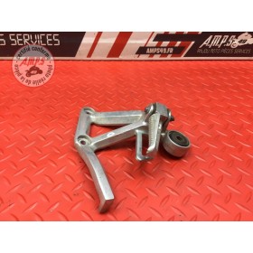 Platine repose pied passager droite 