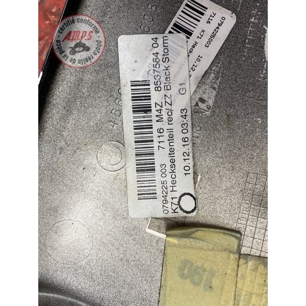 Coque arrière droite 