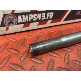 Axe de roue avant 
