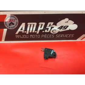 Contacteur de frein avant 