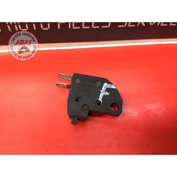 Contacteur de frein avant 