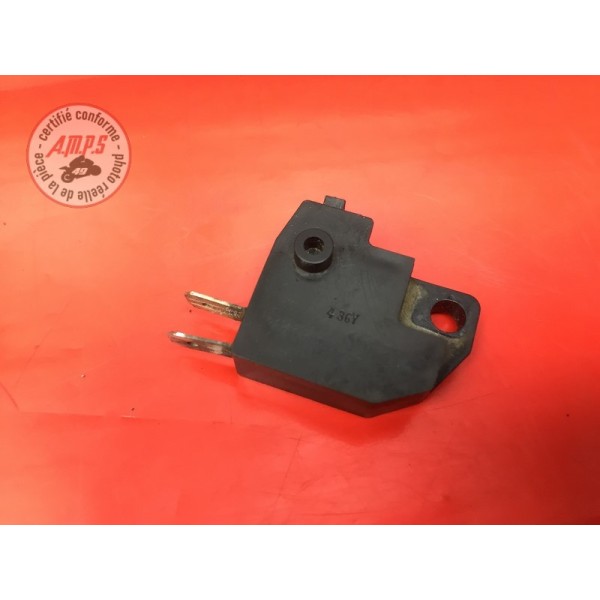 Contacteur de frein avant 