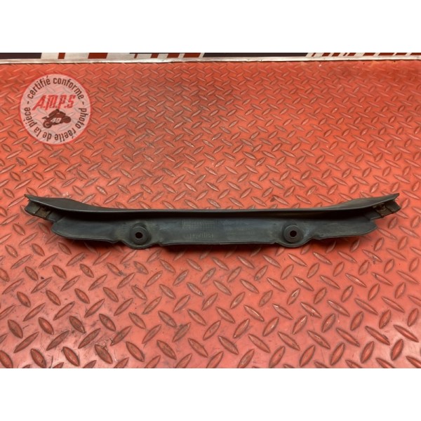 Cache plastique sur radiateur 