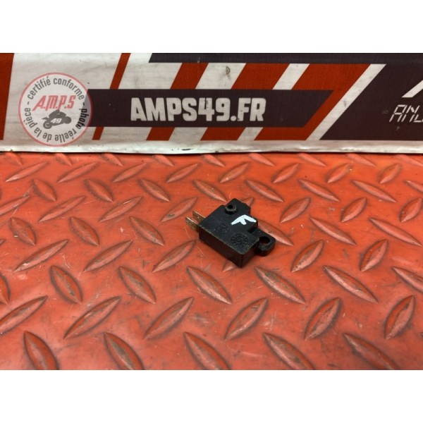 Contacteur de frein avant 