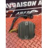 Regulateur de tension 