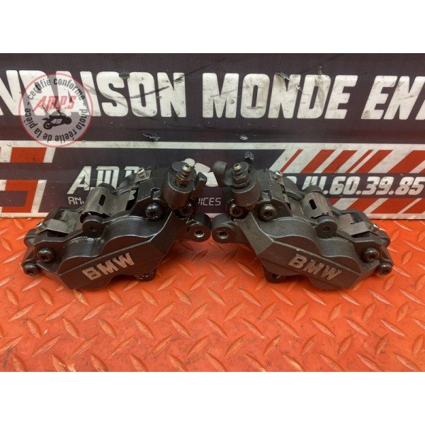 Paire d'étrier de frein avant