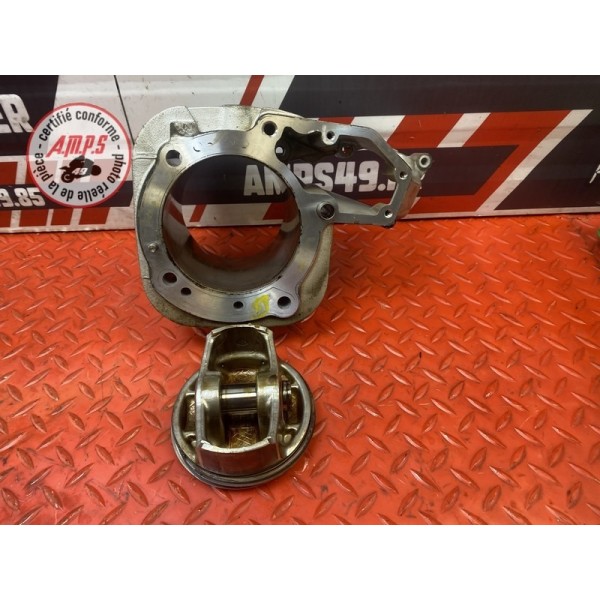Cylindre piston gauche 