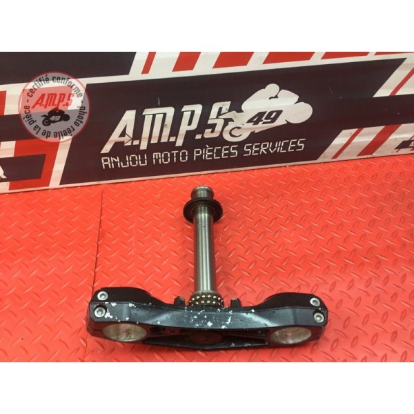 Te de fourche inférieur