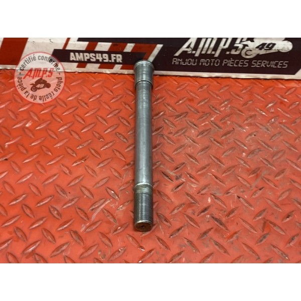 Axe de roue avant 