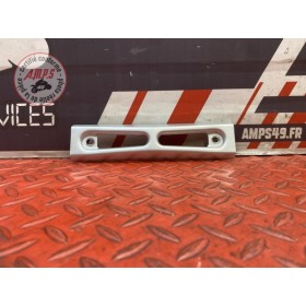 Ecope de radiateur droit 