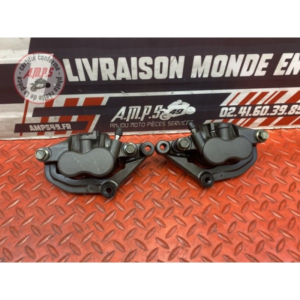 Paire d'étrier de frein avant 