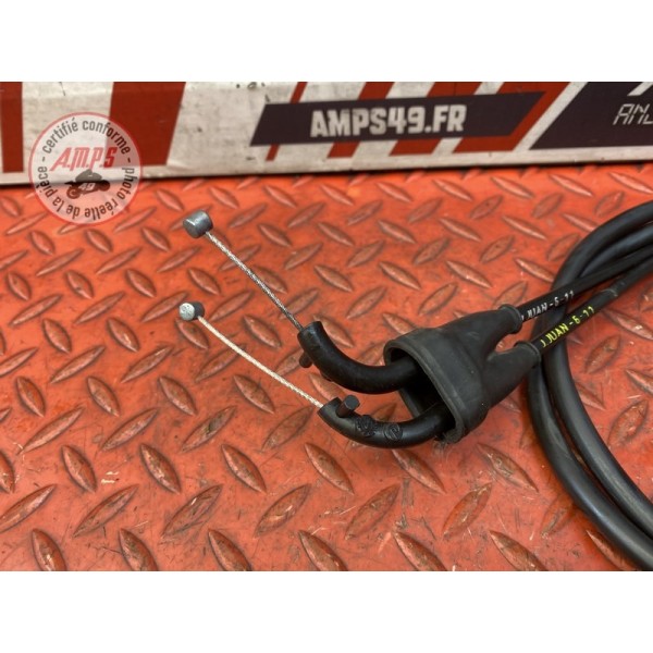 Cable d'accélérateur 
