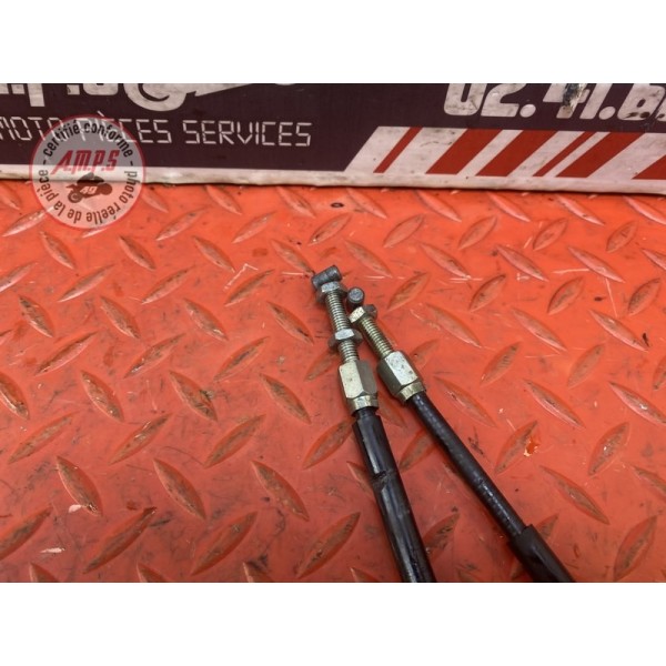 Cable d'accélérateur 