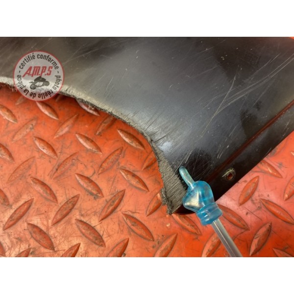 Cache plastique avant droit 