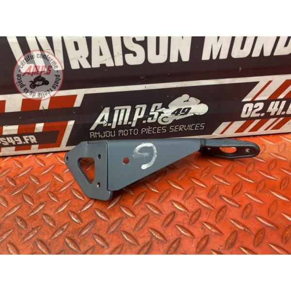 Support de retroviseur gauche 