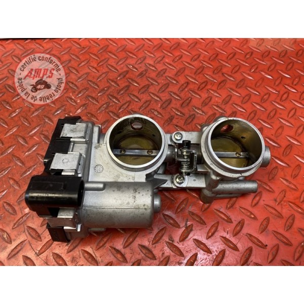 Rampe d'injection Rear 