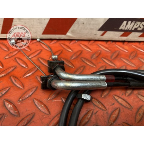 Cable d'accélérateur 
