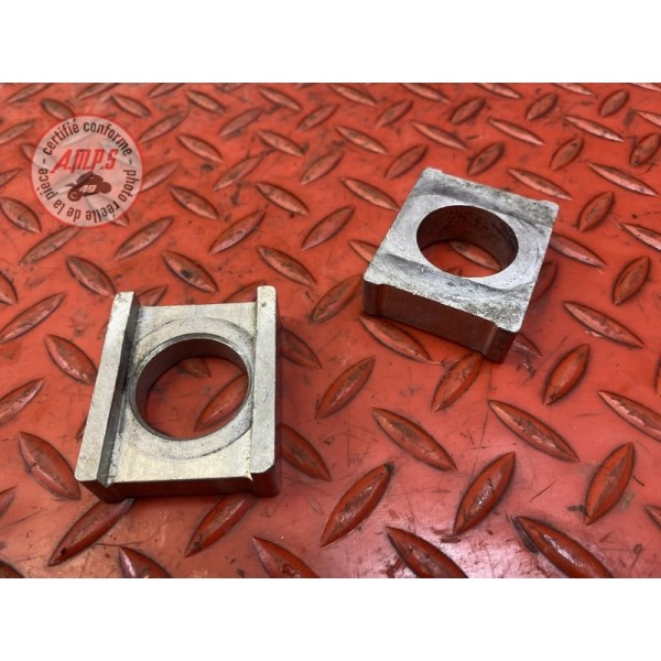 Entretoise d'axe de roue arriere 